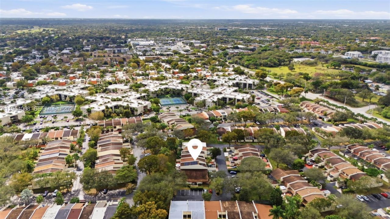 7855 SW 106th Ave, Miami, FL 33173 Photo