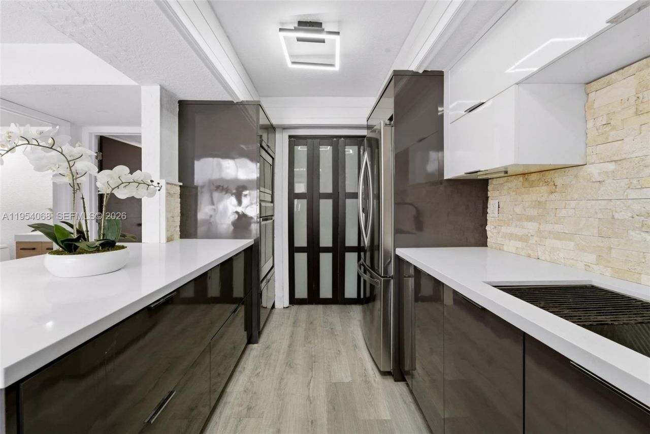 7855 SW 106th Ave, Miami, FL 33173 Photo