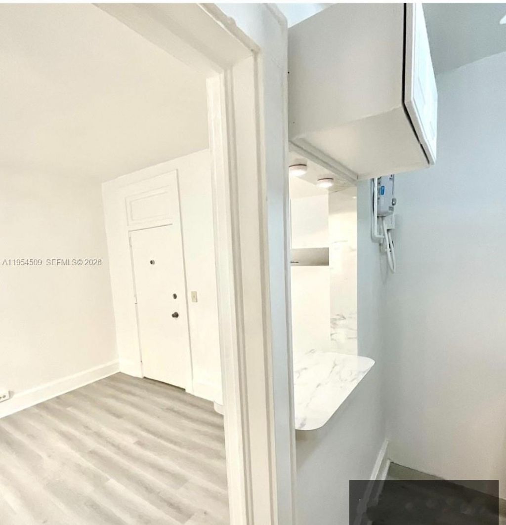 124 Mendoza Ave , Unit 1A, Coral Gables, FL 33134 Photo