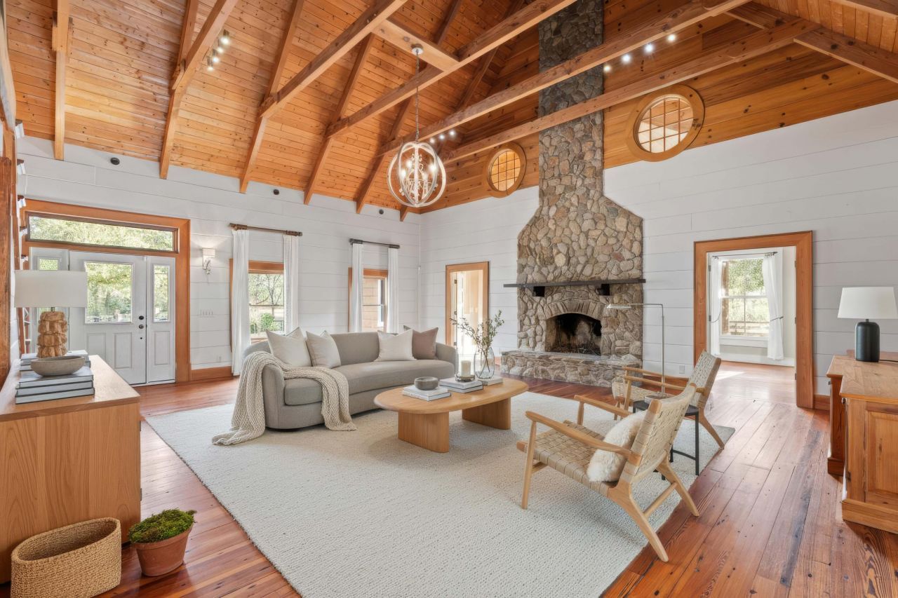 4400 Wando Farms Road Photo 10