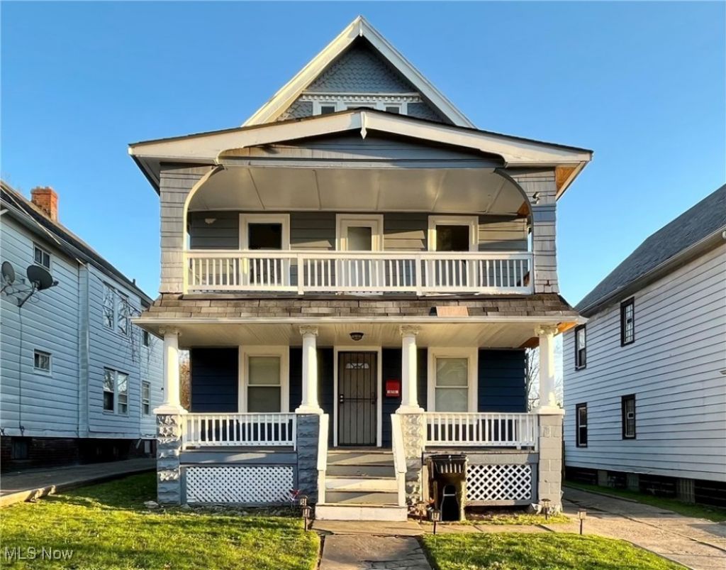 10702 Lamontier Avenue, Cleveland, OH 44104 Main Photo
