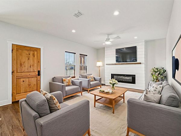 418 Stagecoach Trl. TRL, San Marcos, TX 78666