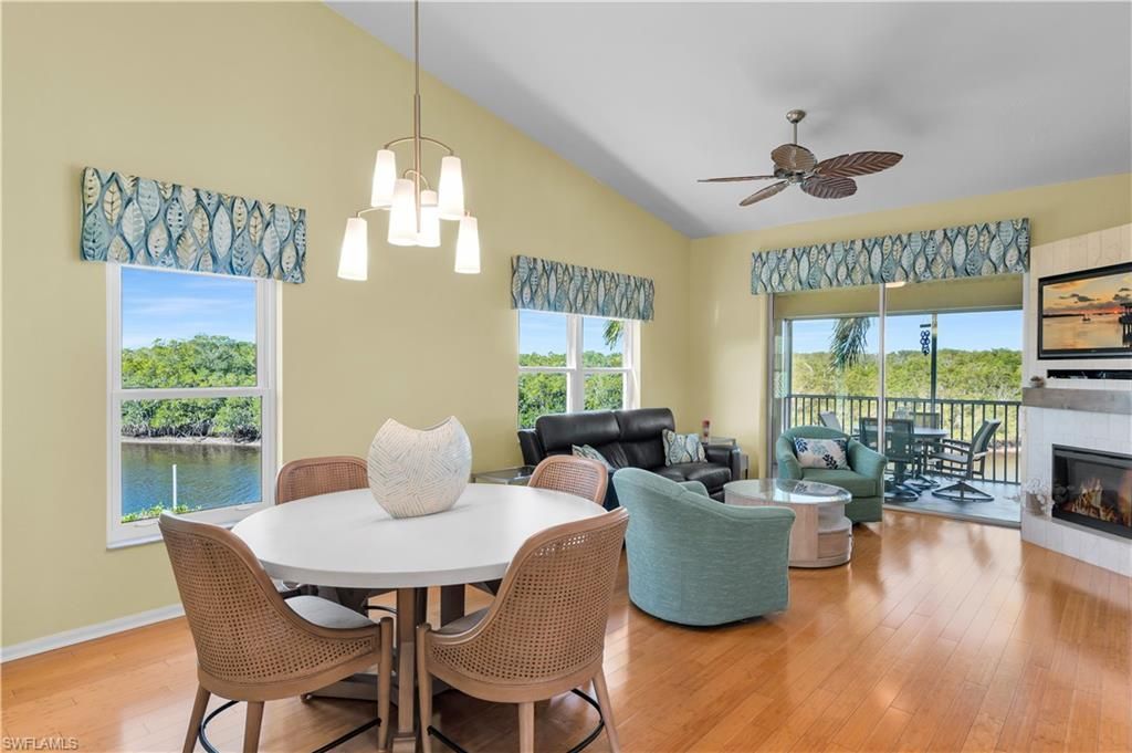 162 Newport Dr, Unit 1207, Naples, FL 34114 Photo