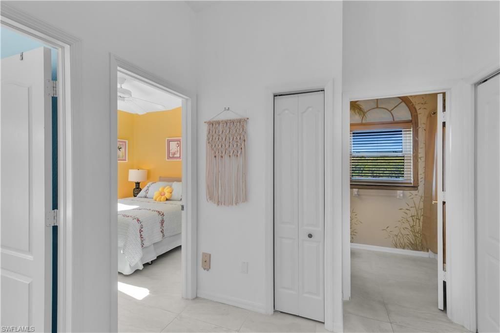 162 Newport Dr, Unit 1207, Naples, FL 34114 Photo