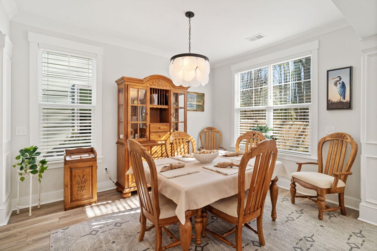 1037 Saltwater Circle Photo 11