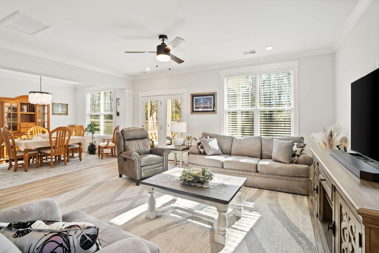 1037 Saltwater Circle Photo 8