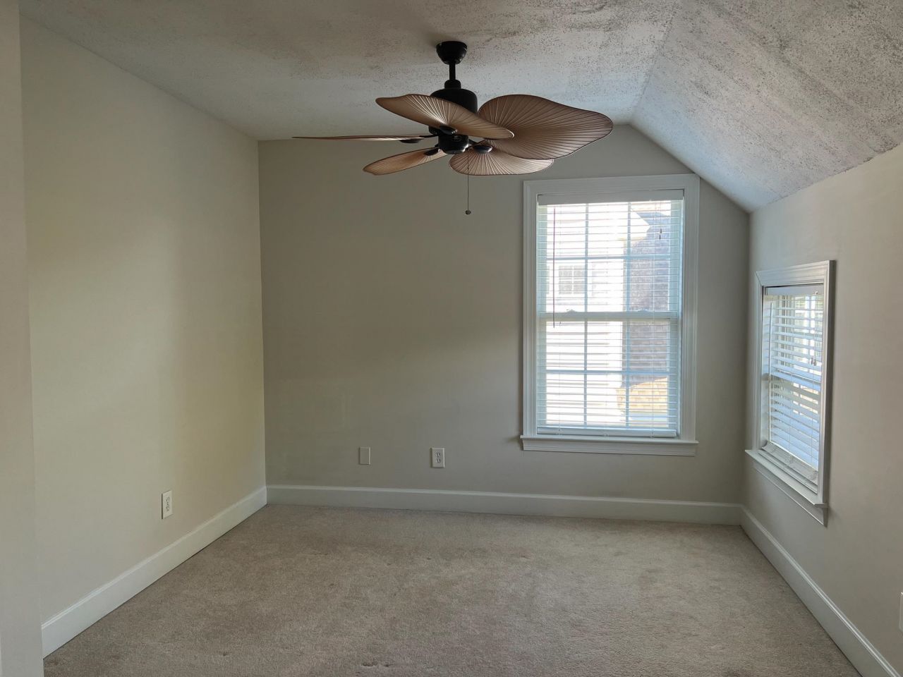 4002 Edenborough Dr. Photo 13