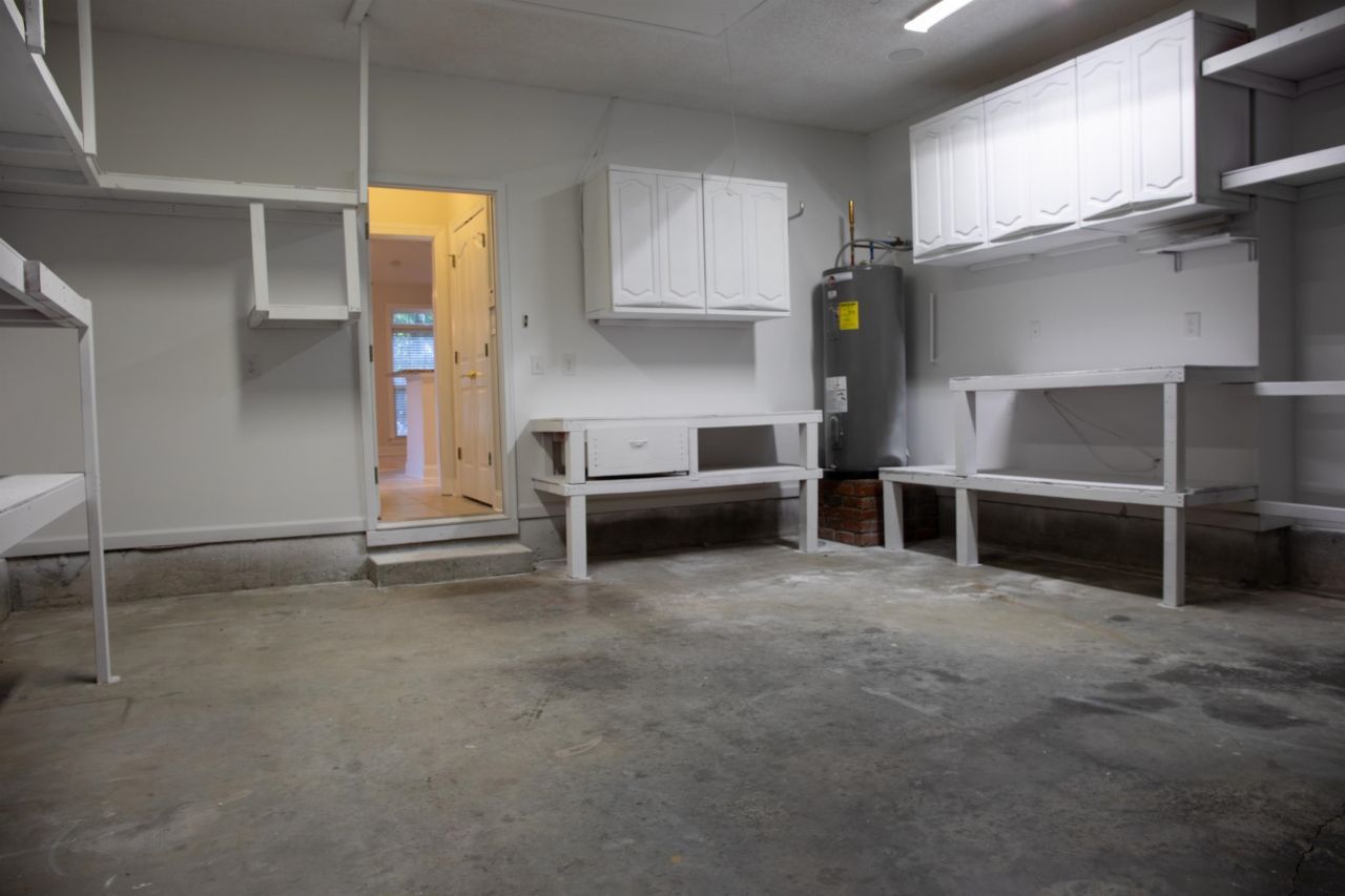 4002 Edenborough Dr. Photo 27