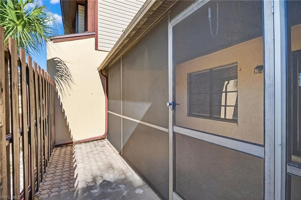 1209 SE 8th St, Unit 111, Cape Coral, FL 33990 Photo