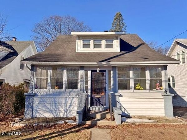 128 Old Loudon Road, Latham, NY 12110