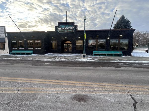 615 N Main St, Mitchell, SD 57301