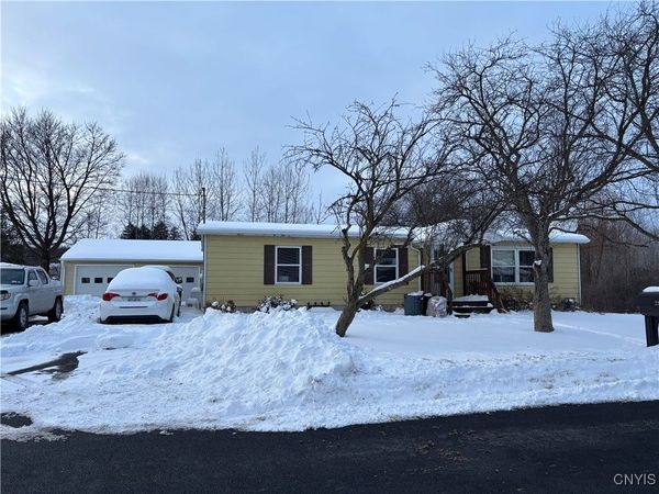 29 Belmont Avenue, Auburn, NY 13021