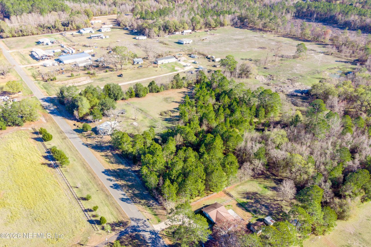 23779 NW 225a County Road, Lawtey, FL 32058 Photo