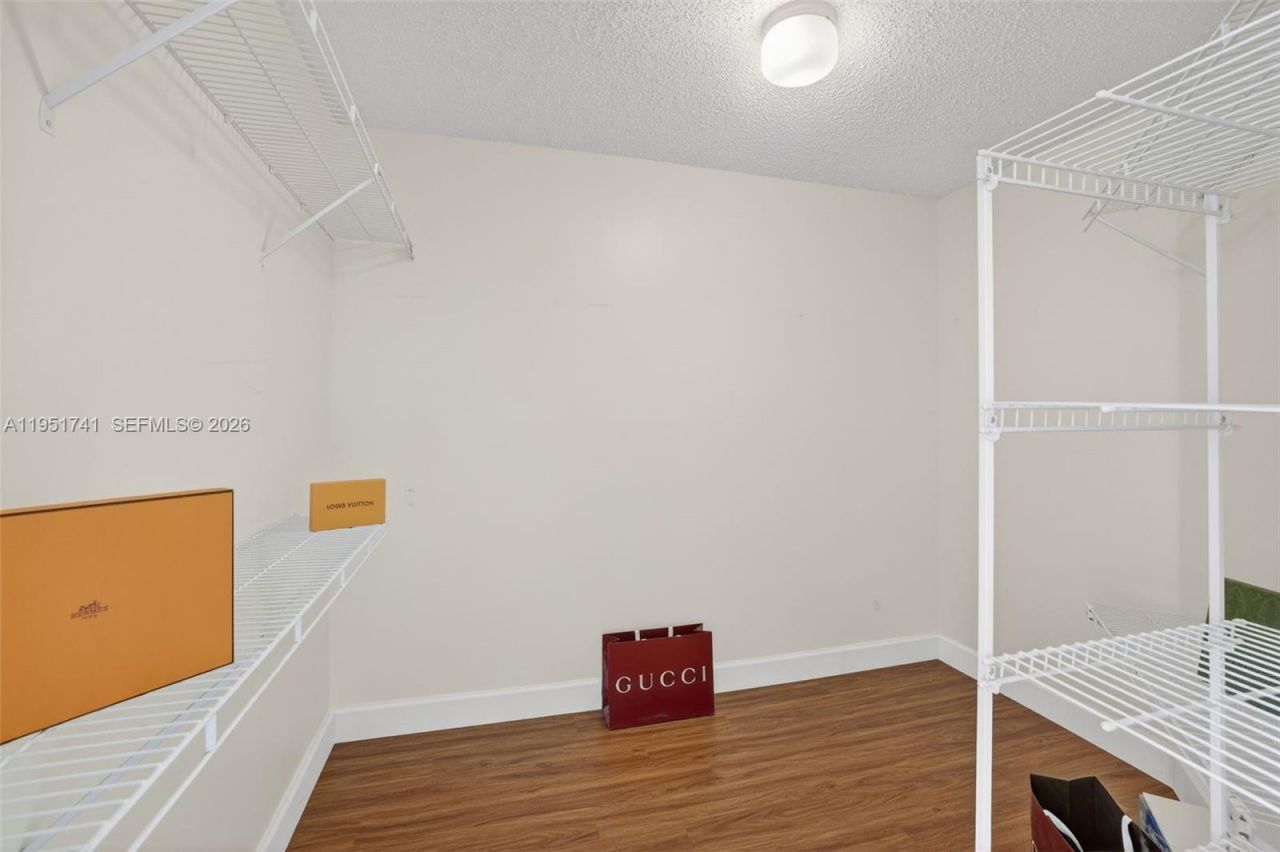 3640 Yacht Club Dr, Unit 708, Aventura, FL 33180 Photo