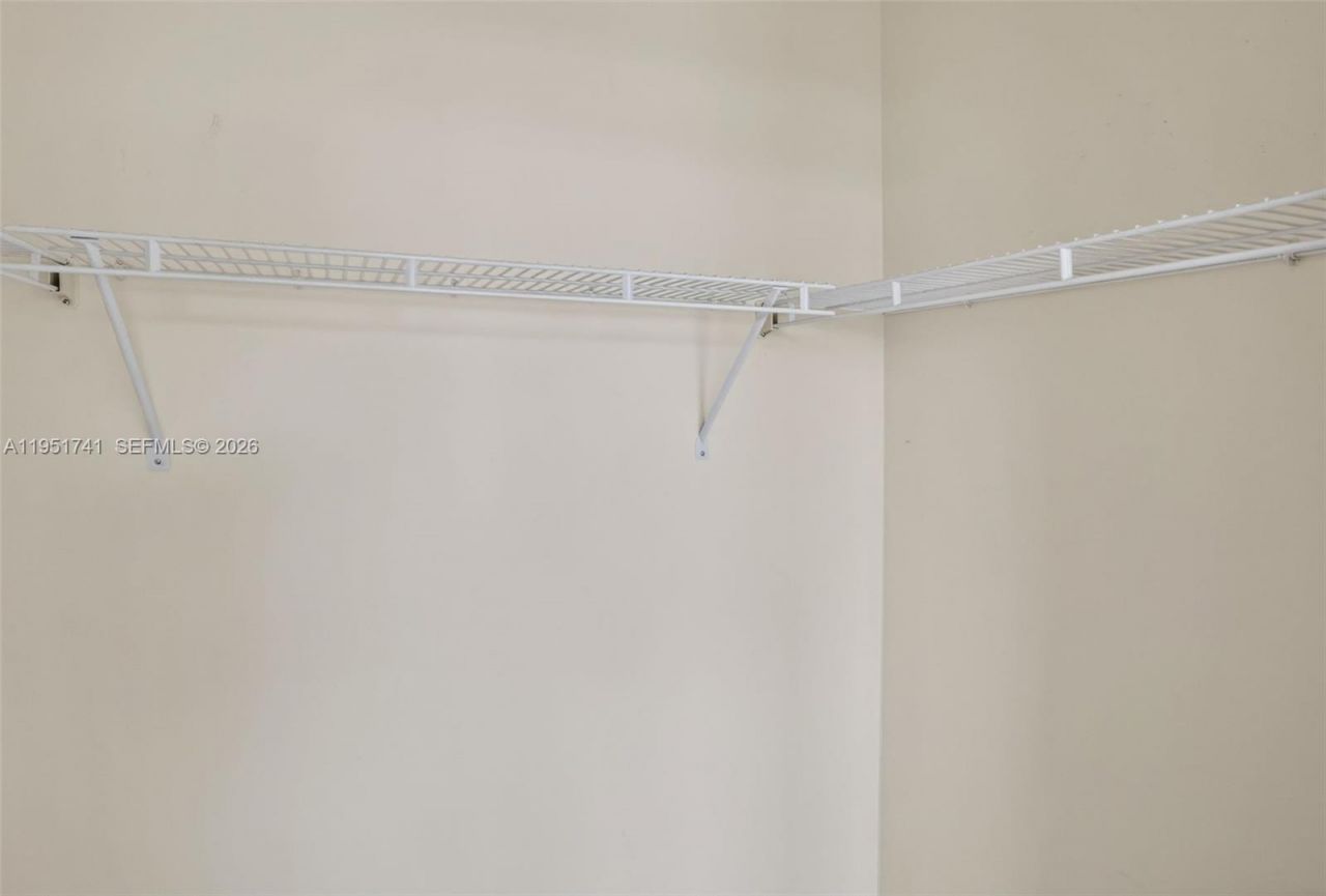 3640 Yacht Club Dr, Unit 708, Aventura, FL 33180 Photo