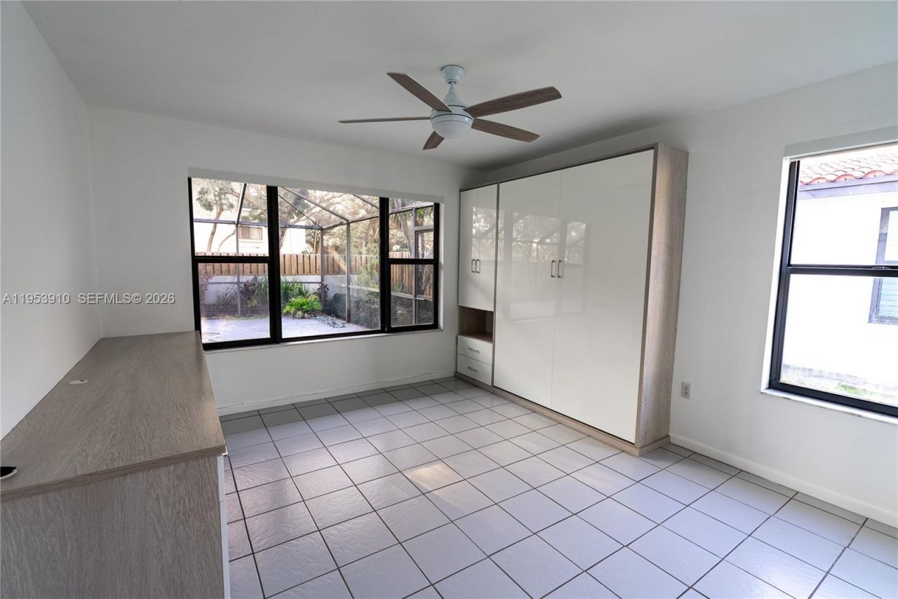 6371 Hutchinson Rd , Miami Lakes, FL 33014 Photo