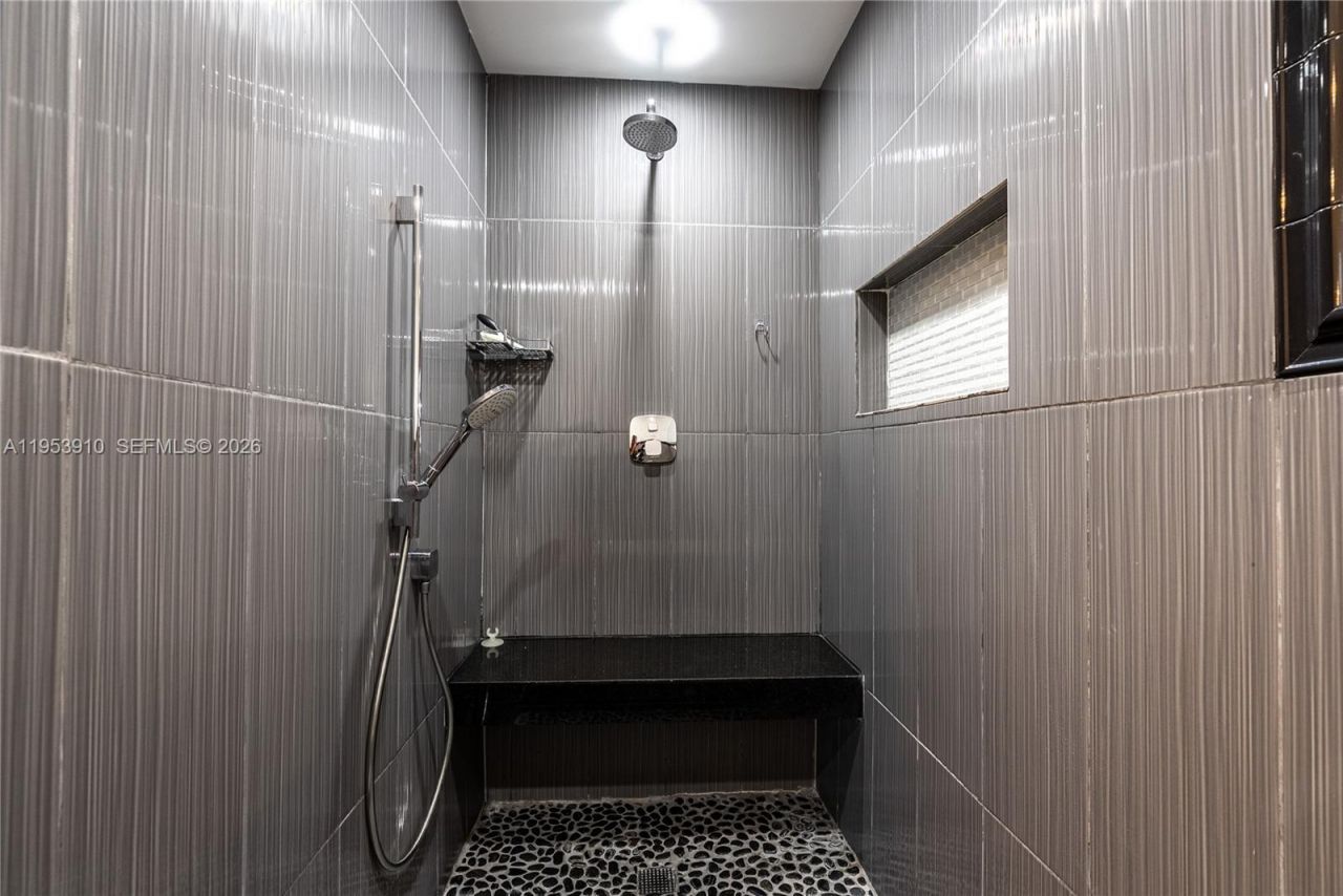 6371 Hutchinson Rd , Miami Lakes, FL 33014 Photo