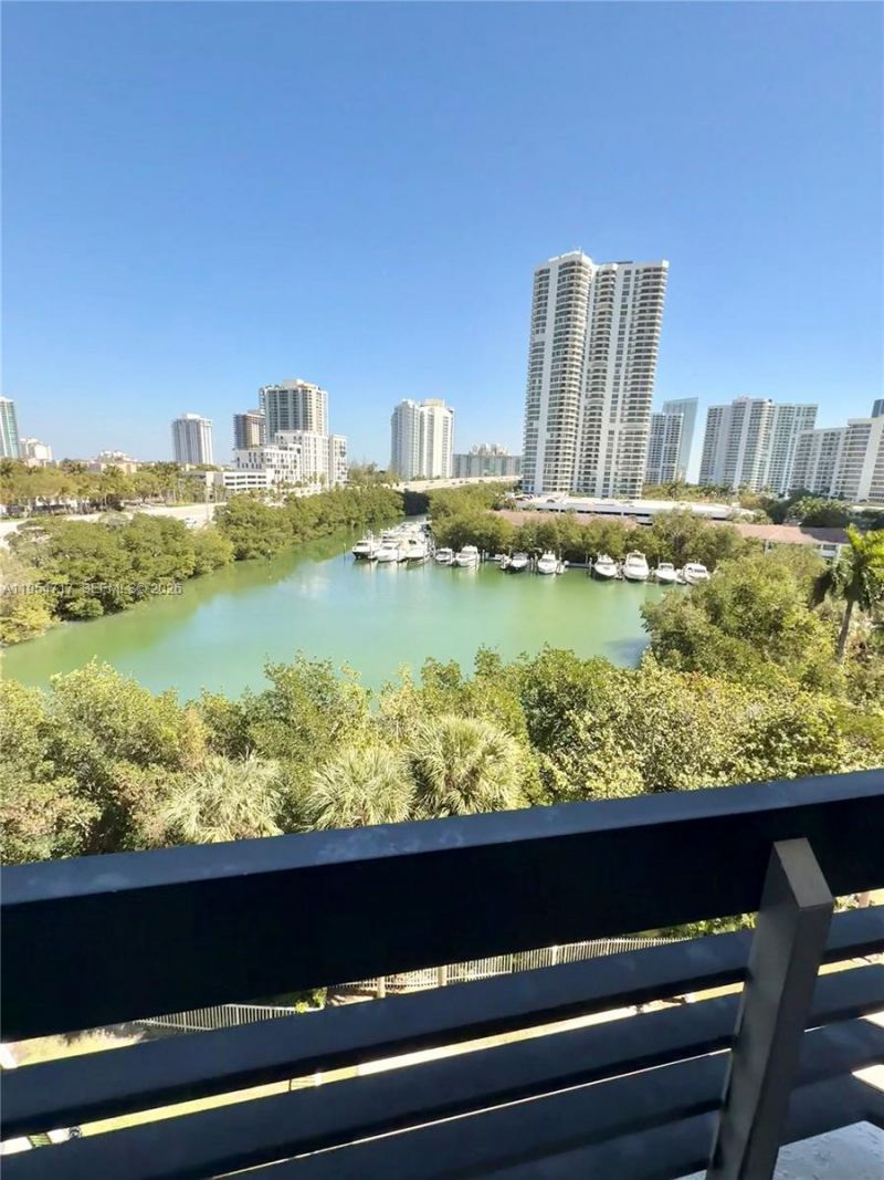 3400 NE 192nd St , Unit 710, Aventura, FL 33180 Photo