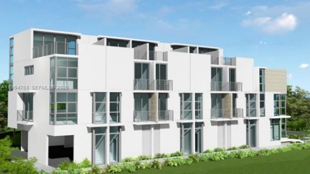 2130 Verdun Dr , Miami Beach, FL 33141 Photo