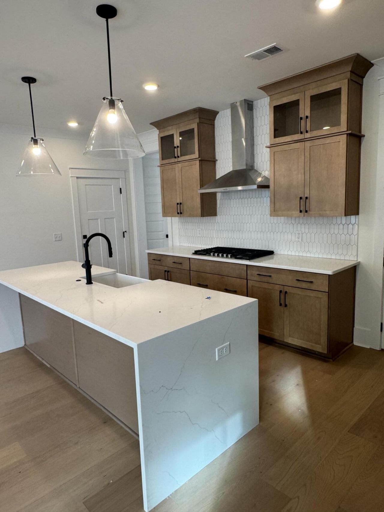 748 Minton Road Photo 7