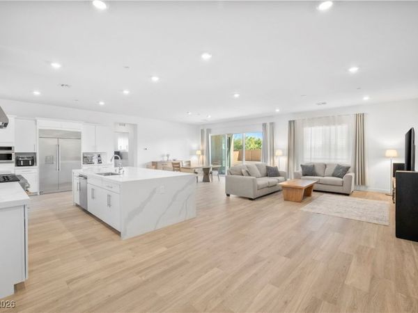 6162 Twilight Falls Court , Las Vegas, NV 89130