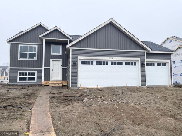 19951 Enfield Avenue N, Forest Lake, MN 55025