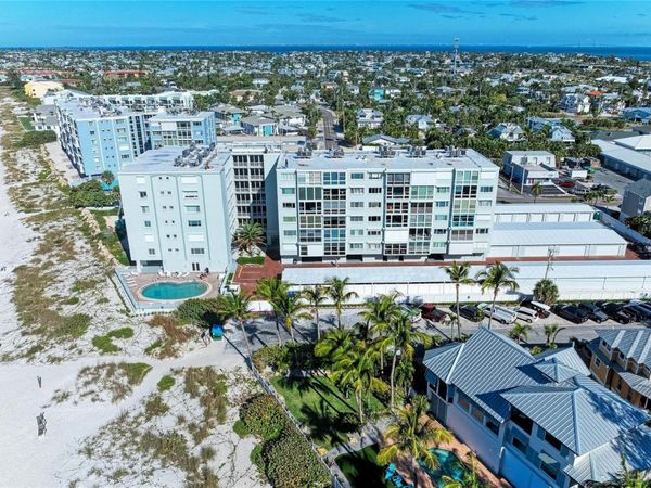 5200 GULF DRIVE, Unit 107, HOLMES BEACH, FL 34217