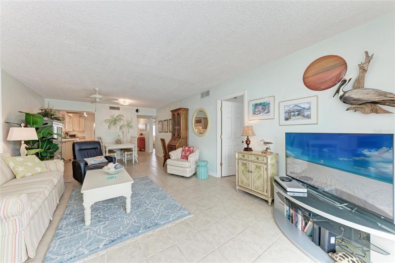 5200 Gulf Drive, Unit 107, Holmes Beach, FL 34217 Photo