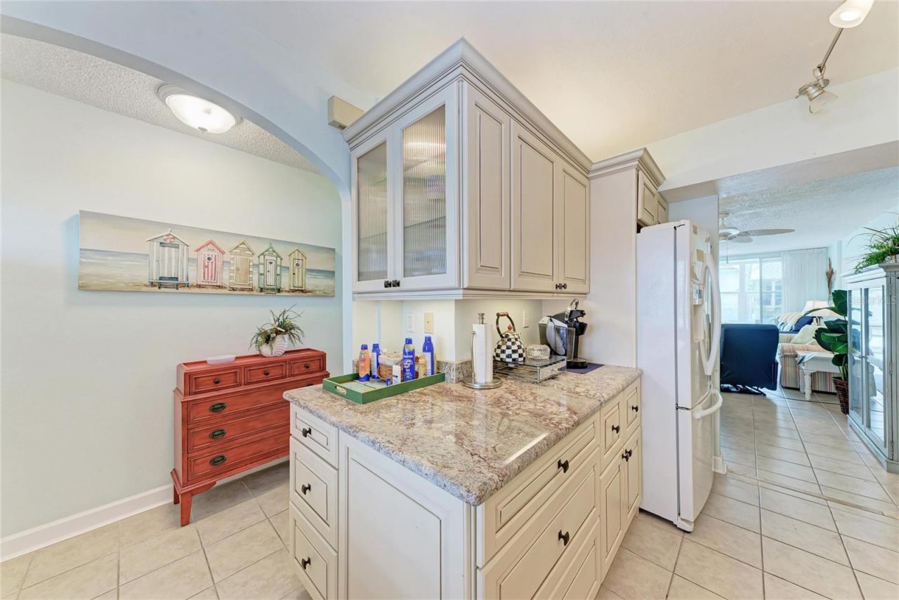 5200 Gulf Drive, Unit 107, Holmes Beach, FL 34217 Photo