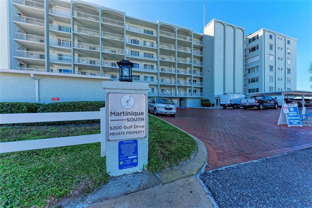 5200 Gulf Drive, Unit 107, Holmes Beach, FL 34217 Photo