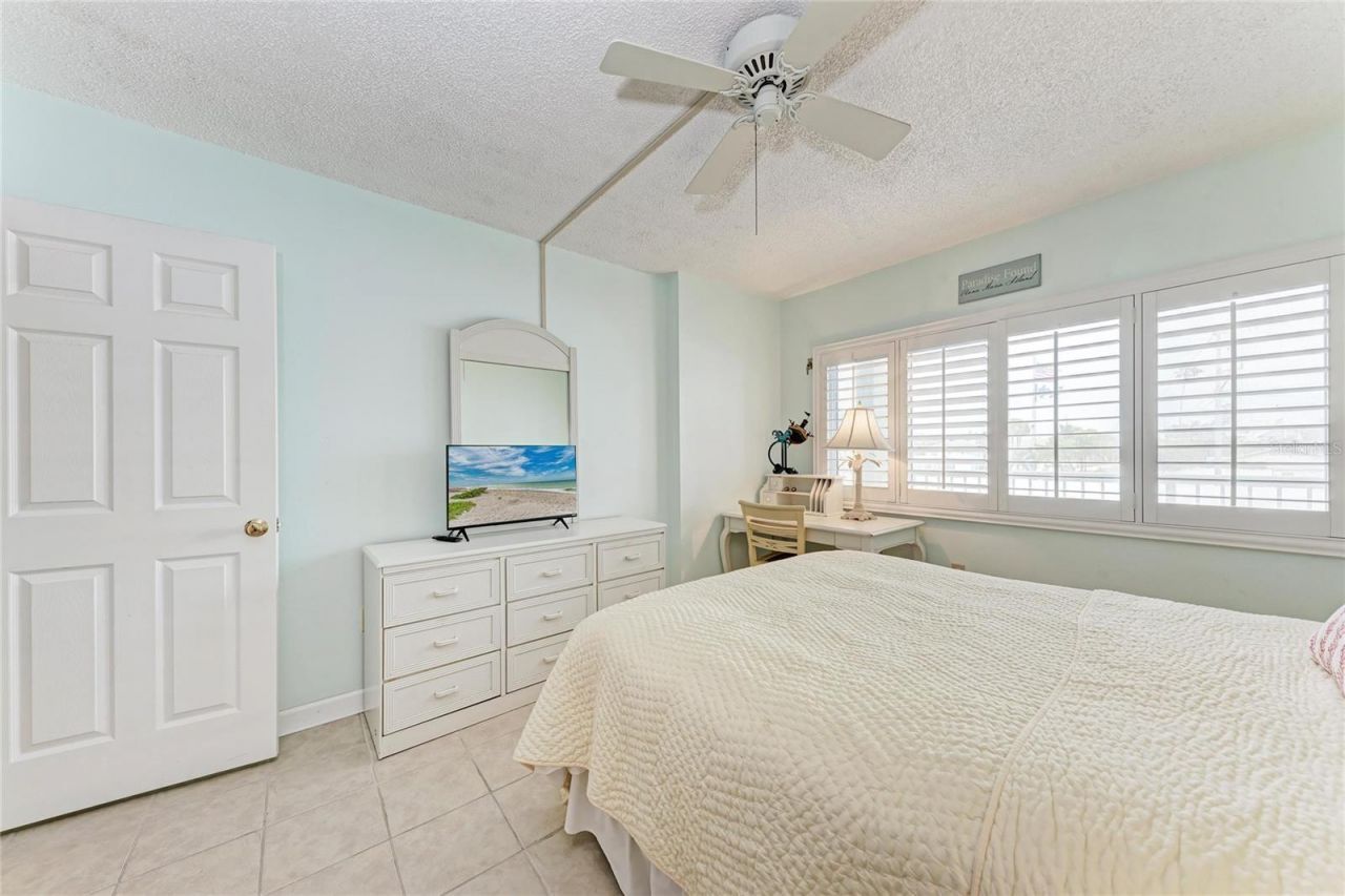 5200 Gulf Drive, Unit 107, Holmes Beach, FL 34217 Photo