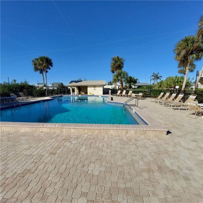 21420 Bay Village Dr, Unit 216, Fort Myers Beach, FL 33931 Photo