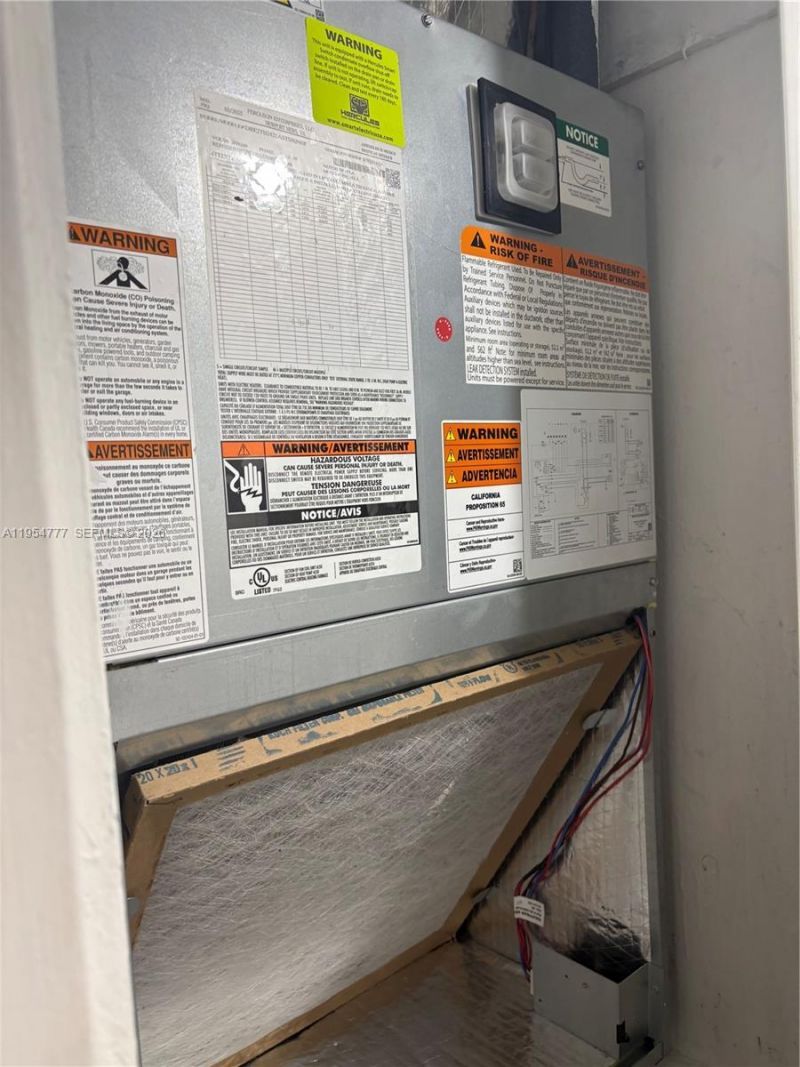 1800 Sans Souci Blvd, Unit 214, North Miami, FL 33181 Photo