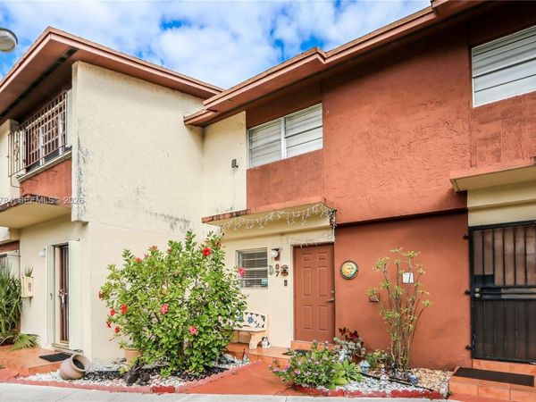 30 SW 108th Ave, Unit 7G, Sweetwater, FL 33174