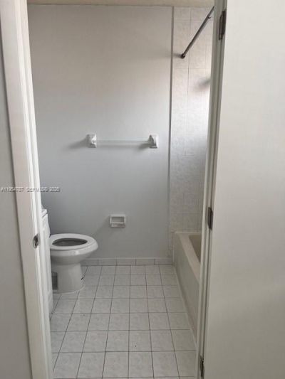 2310 W 74th St, Unit 203, Hialeah, FL 33016 Photo