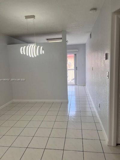 2310 W 74th St, Unit 203, Hialeah, FL 33016 Photo
