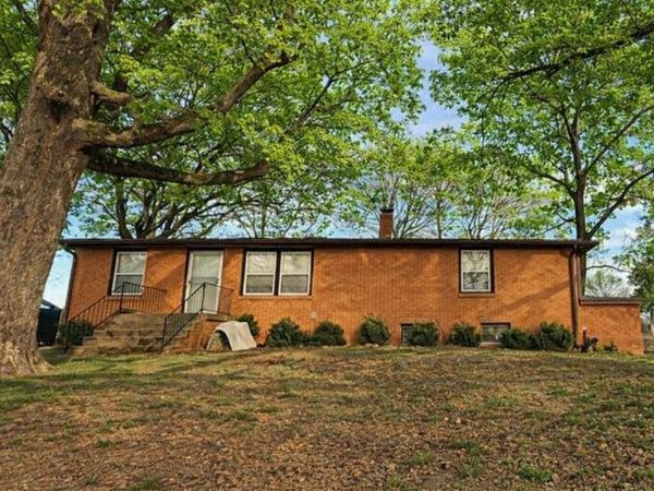 1350 County Road 405 , Alton, MO 65606