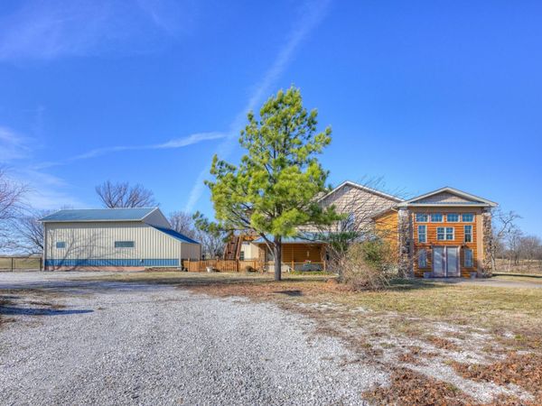 9698 Highway 43, Seneca, MO 64865