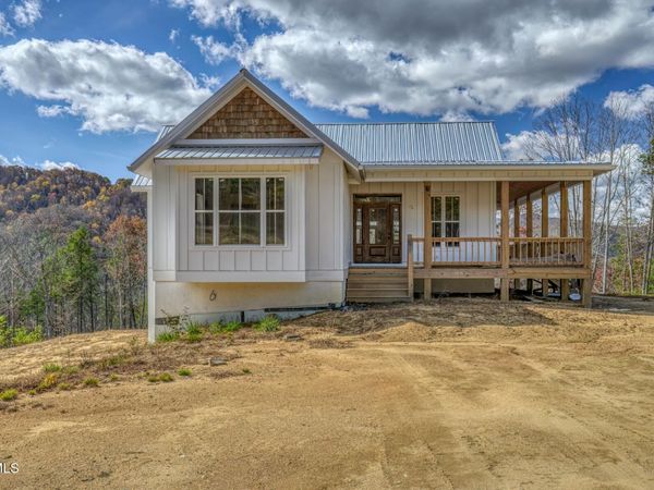 169 Teaberry Road, Roan Mountain, TN 37687