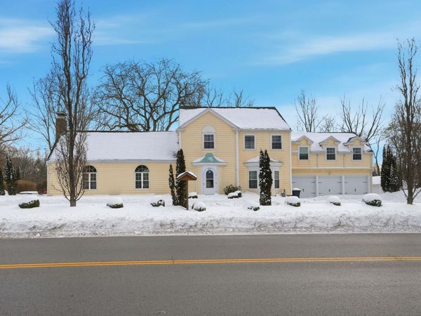 825 E Mccreight Avenue, Springfield, OH 45503