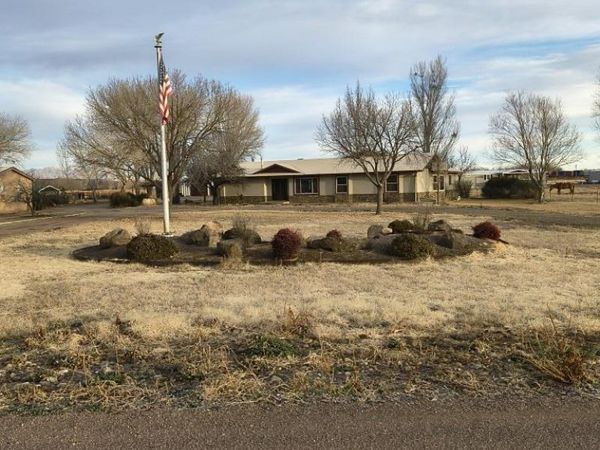 69 Midway Road, Lemitar, NM 87823