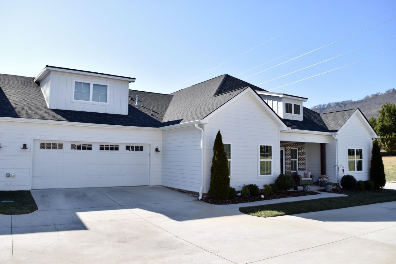 3346 Stone Creek Drive, Chattanooga, TN 37405 Main Photo