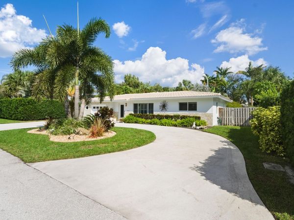 2642 NE 26th Terrace, Lighthouse Point, FL 33064