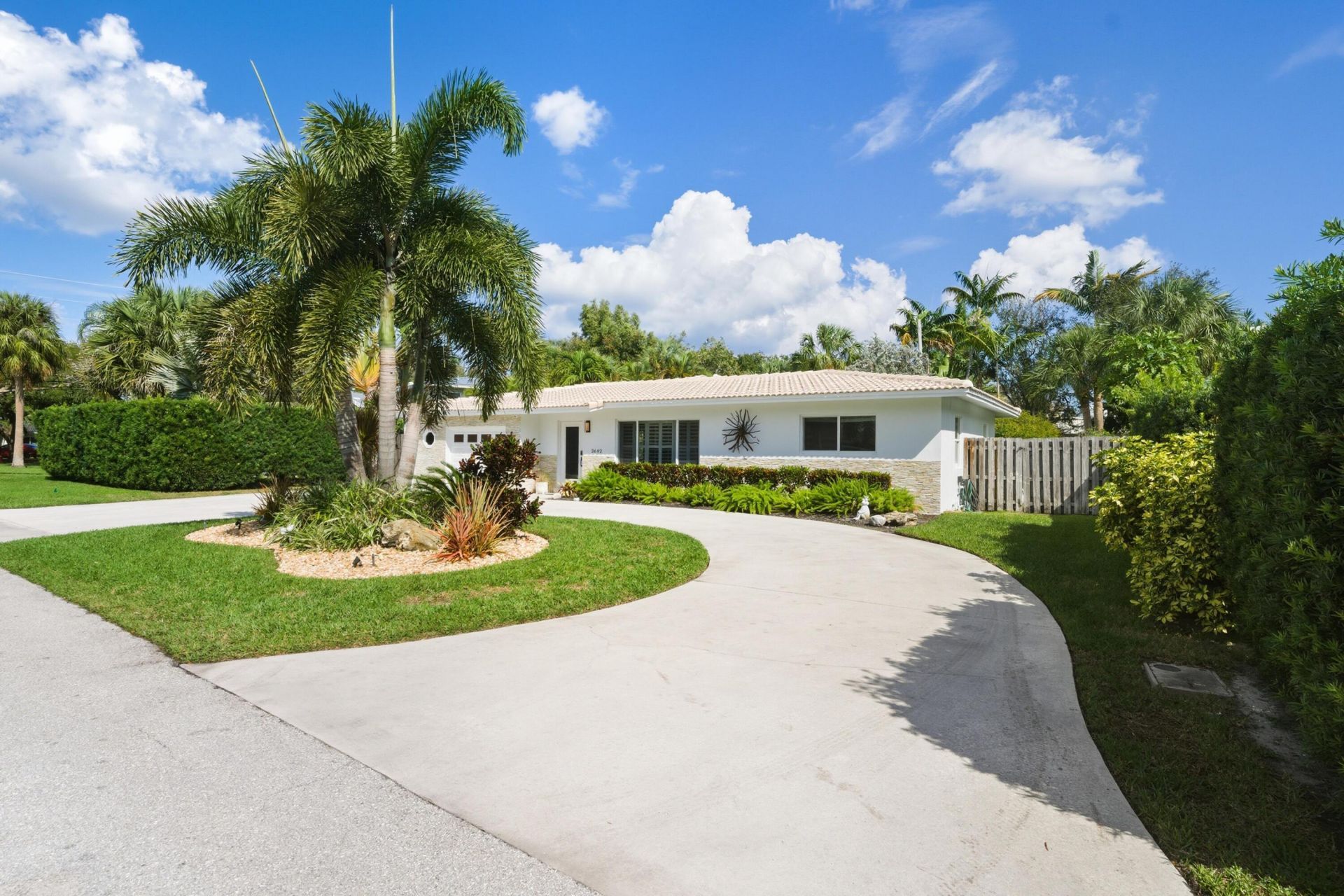 2642 NE 26th Terrace, Lighthouse Point, FL 33064 Photo