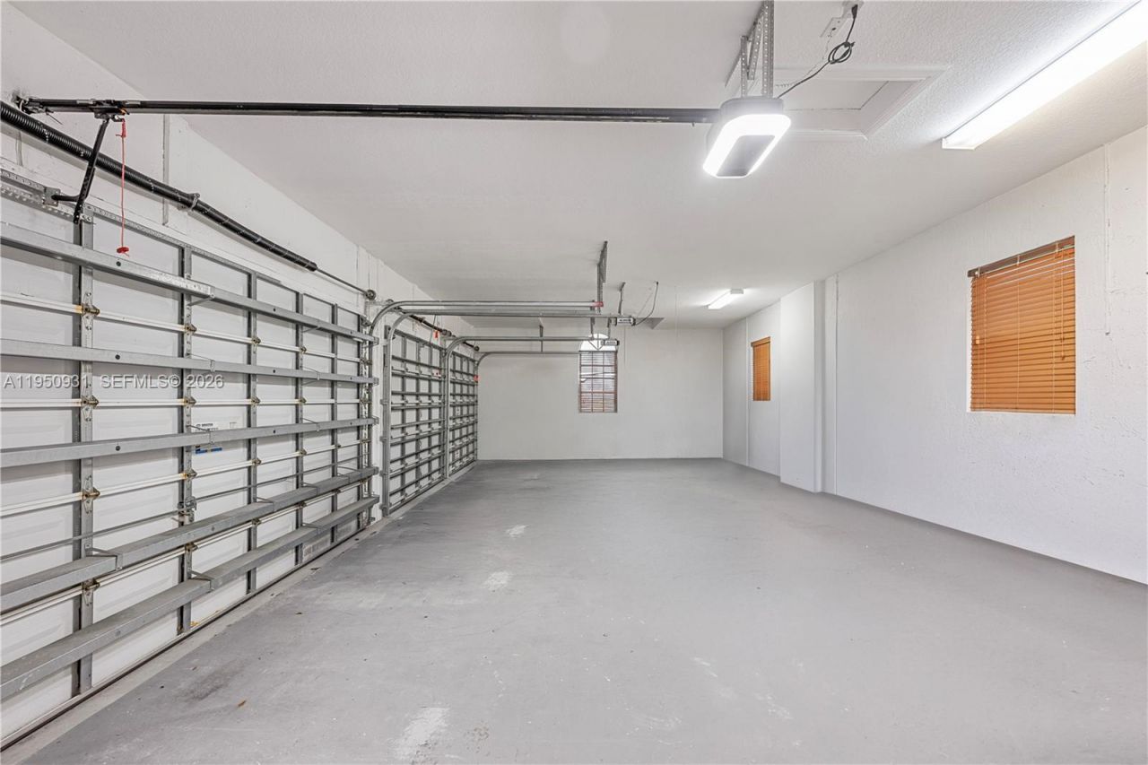 6006 Pinewood Ave, Parkland, FL 33067 Photo