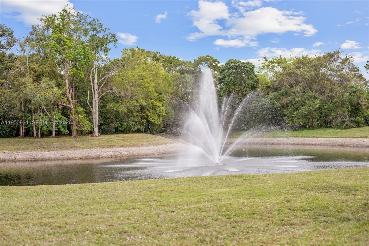 6006 Pinewood Ave, Parkland, FL 33067 Photo