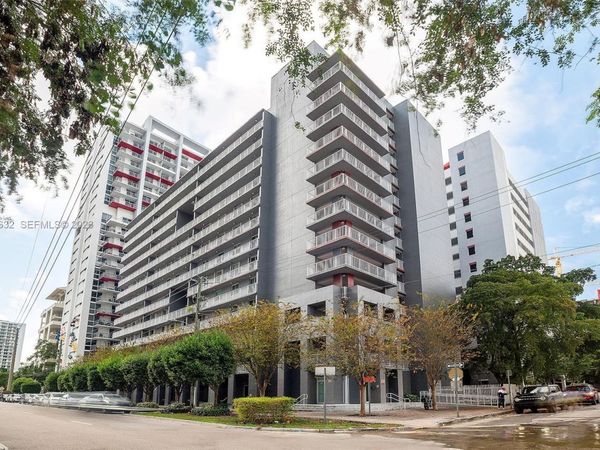 104 SW 9th St, Unit 1101, Miami, FL 33130