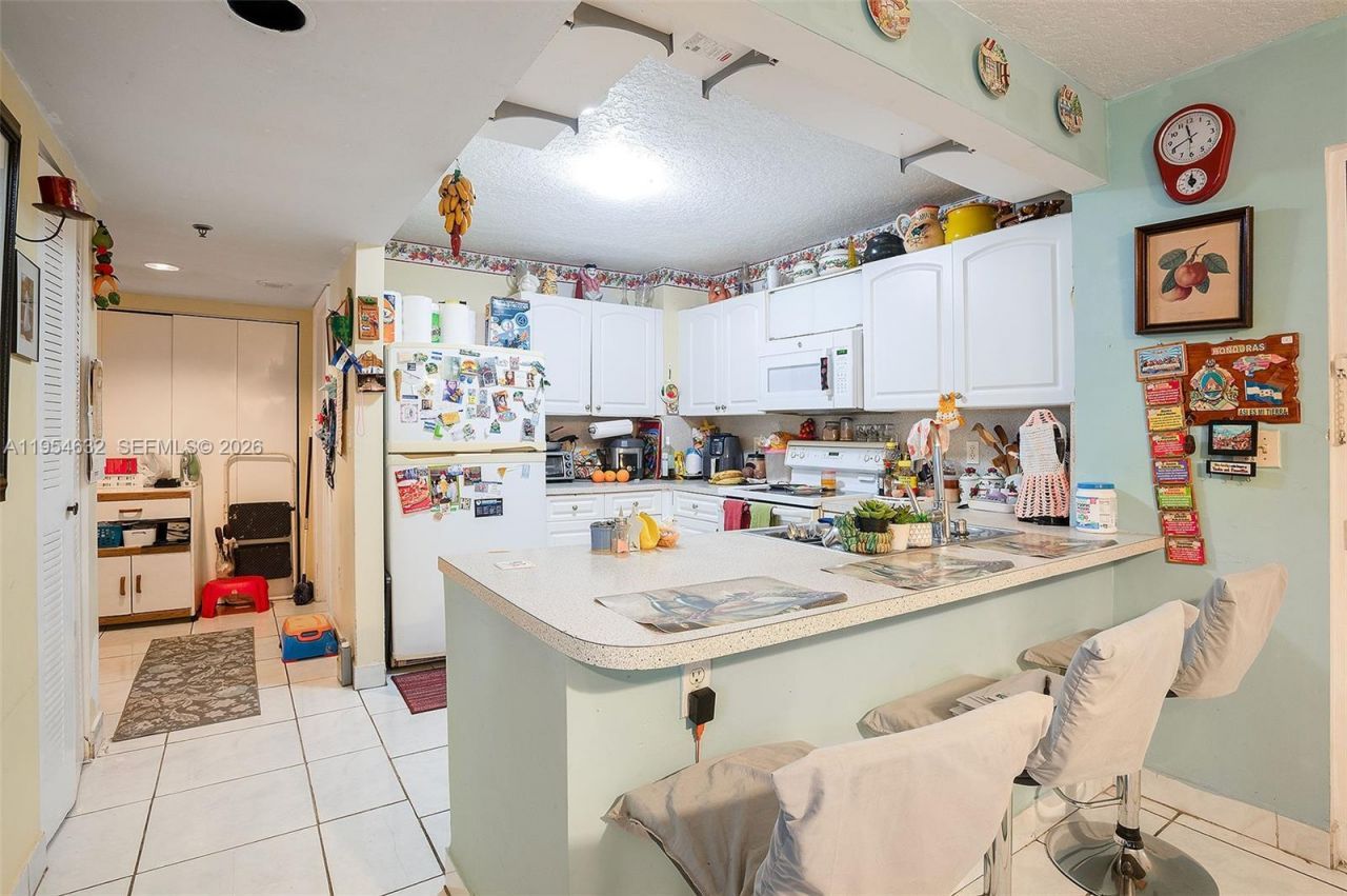 104 SW 9th St, Unit 1101, Miami, FL 33130 Photo