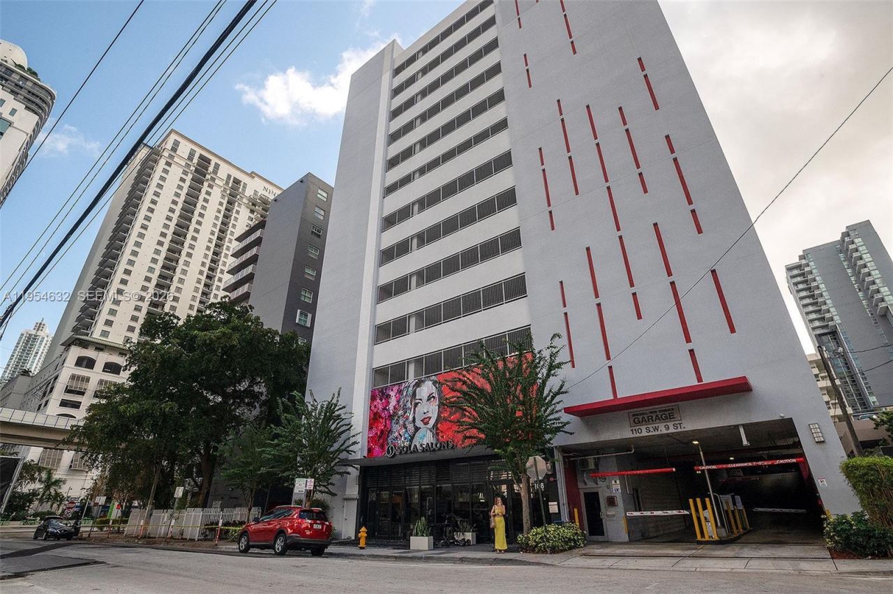 104 SW 9th St, Unit 1101, Miami, FL 33130 Photo