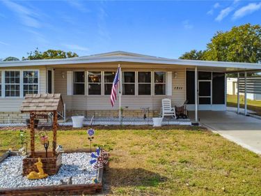 1311 MOHAWK CIRCLE, TAVARES, FL 32778